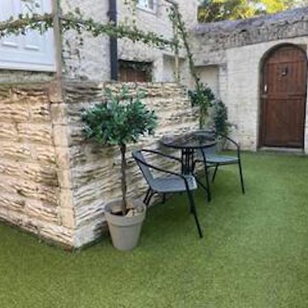 Craven Lodge Guesthouse พอร์ตทัลบอต ภายนอก รูปภาพ